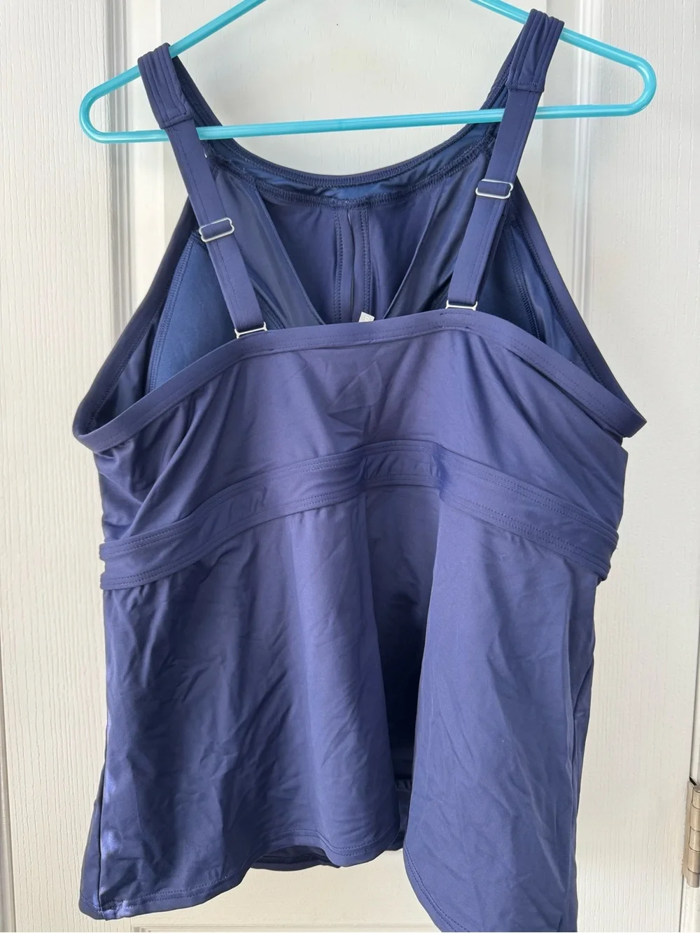 NWOT Lands' End Navy Keyhole High-Neck Slimming Swim Tankini